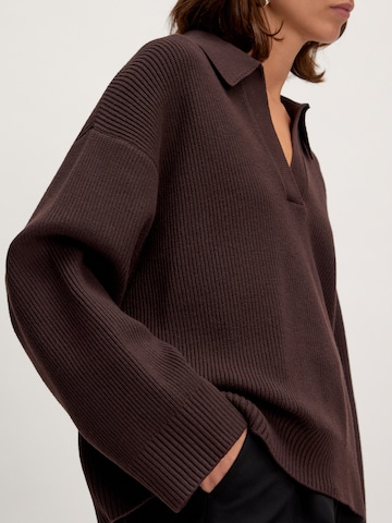 EDITED Sweater 'Taria' in Brown
