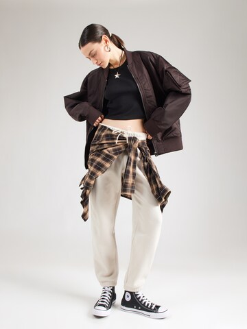 Jordan Конический (Tapered) Штаны 'BRKLN FLC' в Бежевый