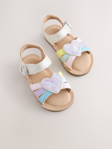 Next Szandálok - fehér