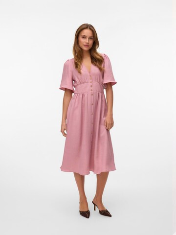 Robe-chemise 'MELANEY ' VERO MODA en rose