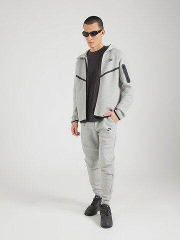 Nike Sportswear Sweatjacka 'Tech Fleece' i grå