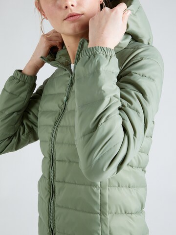 Veste mi-saison 'Tahoe' ONLY en vert