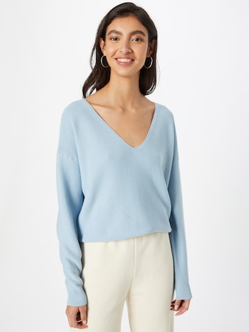 Cream Sweater 'Sillar' in Blue: front