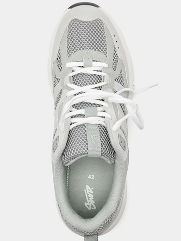 Pull&Bear Sneaker in Grau