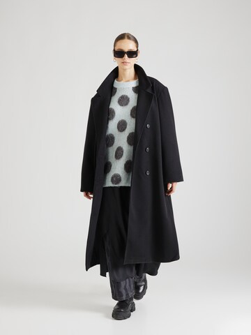 NA-KD Between-Seasons Coat in Black