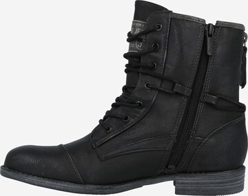 MUSTANG Lace-Up Ankle Boots in Black