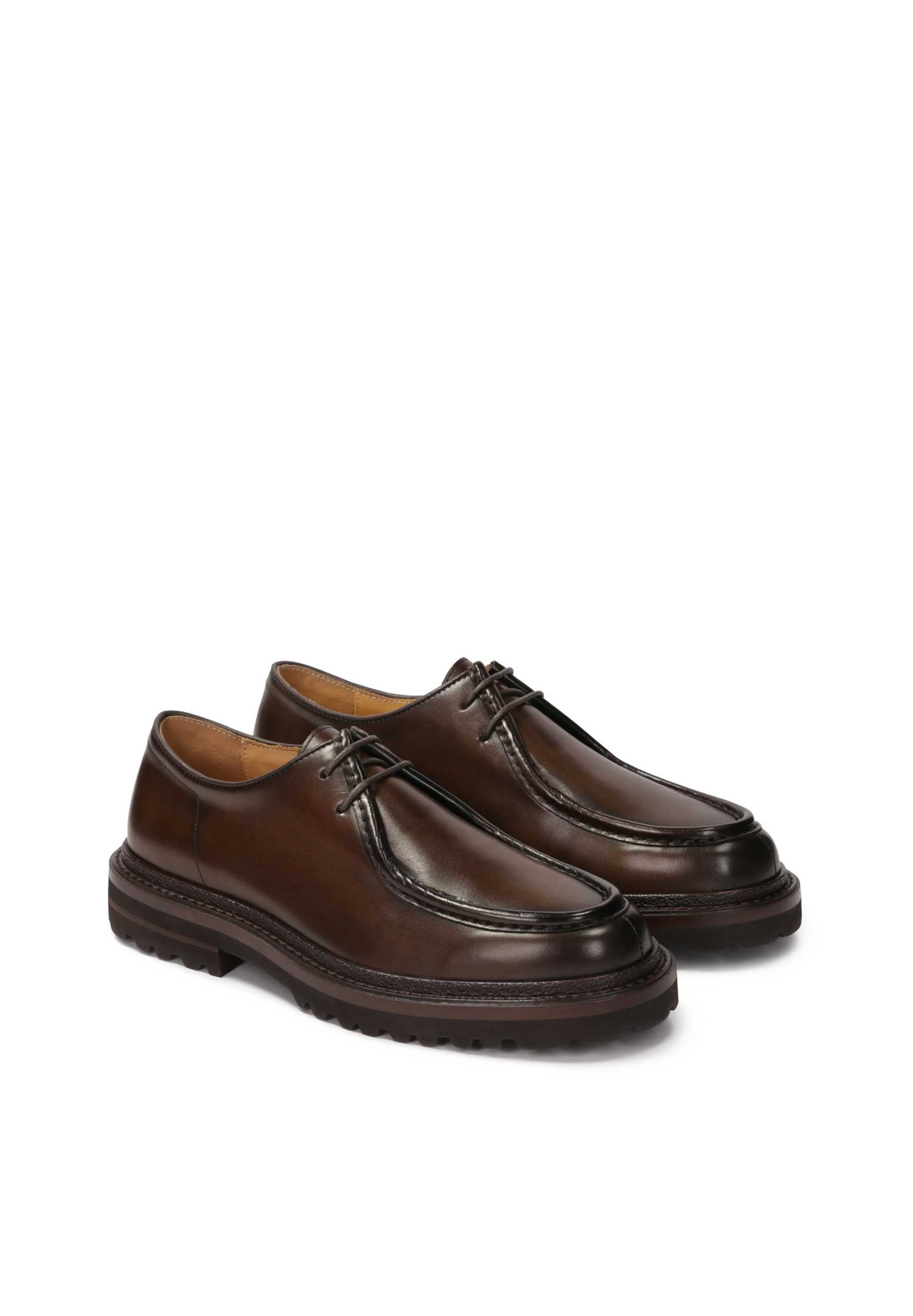 Chaussure à lacets Kazar en marron