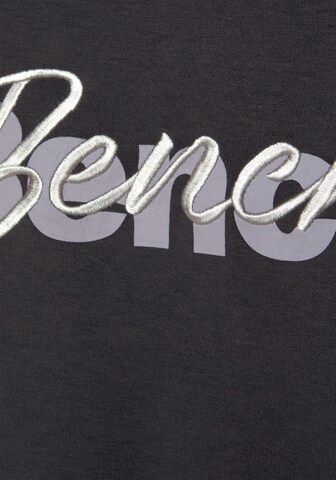 BENCH Sweatshirt in Grey