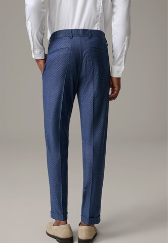 Regular Pantalon à plis ' Luc ' STRELLSON en bleu
