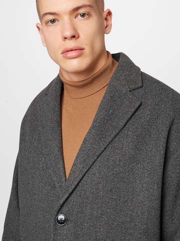 BURTON MENSWEAR LONDON Between-seasons coat in Grey