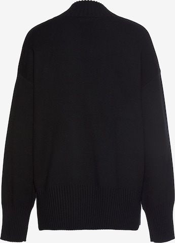 LASCANA Sweater in Black