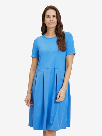 Vera Mont Summer Dress in Blue: front