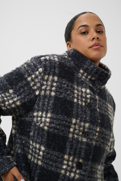 KAFFE CURVE Winter coat in XXL in Black, Item view