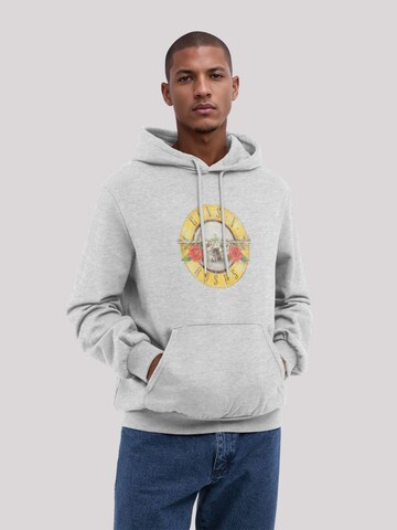 F4NT4STIC Sweatshirt 'Guns 'n' Roses' in Grau: Vorderseite