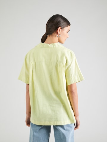 LEVI'S ® Μπλούζα 'Ari Short Sleeve Resort Shirt' σε κίτρινο