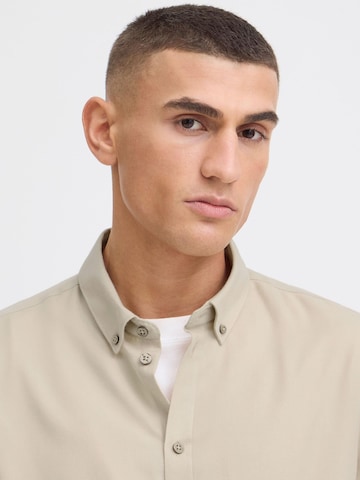 Regular fit Camicia 'Pete' di !Solid in beige
