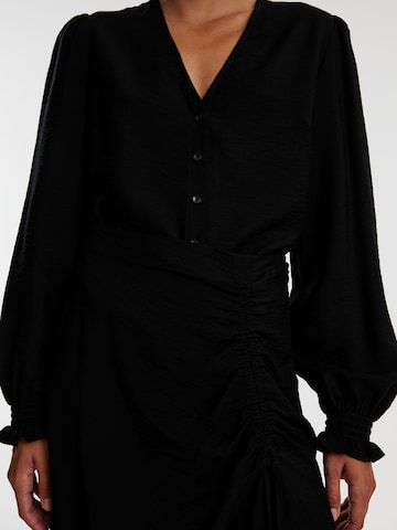 Camicia da donna 'Marah' di EDITED in nero