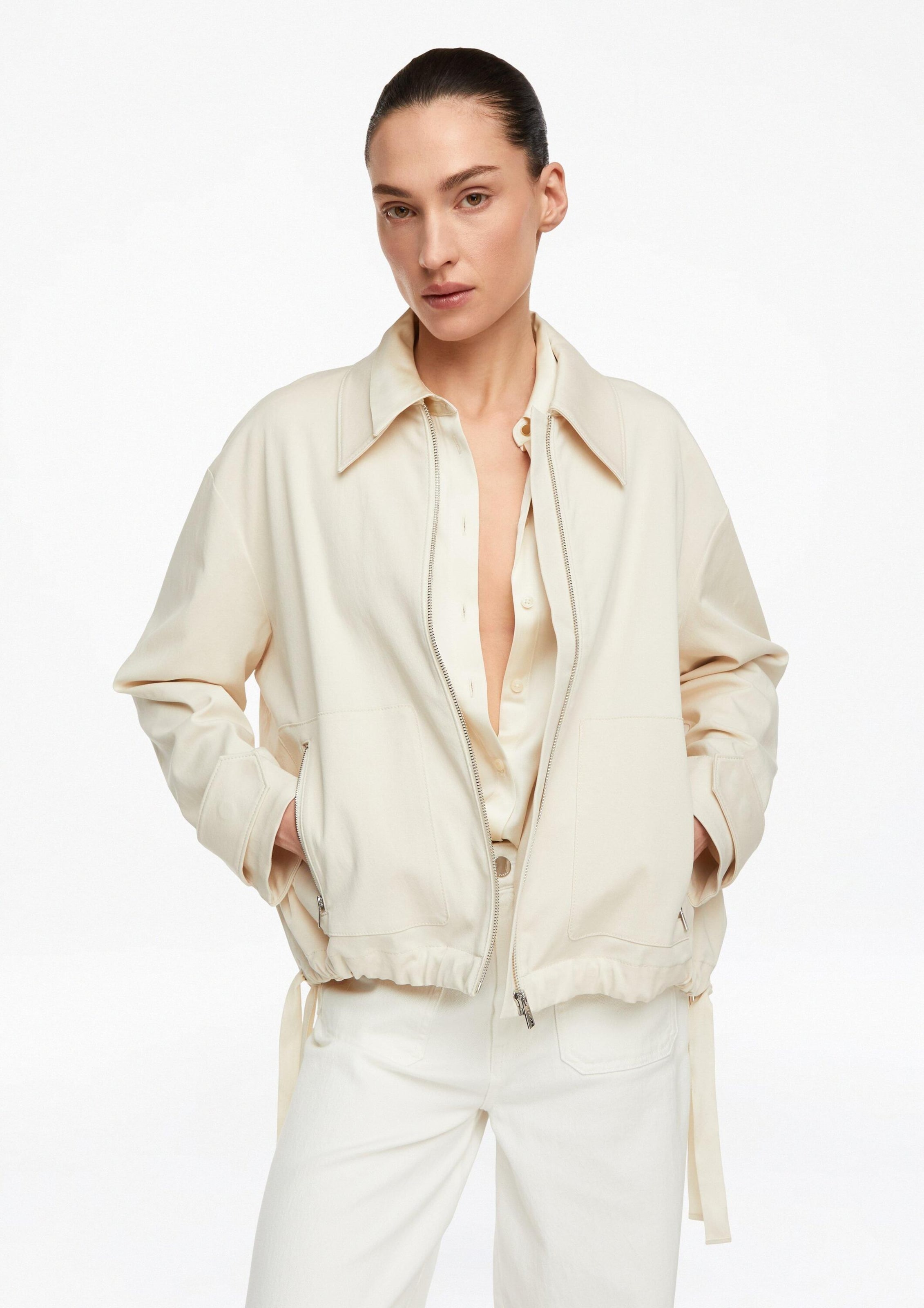 Veste mi-saison COMMA en beige : devant