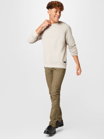 TOM TAILOR Slim fit Chino Pants in Green