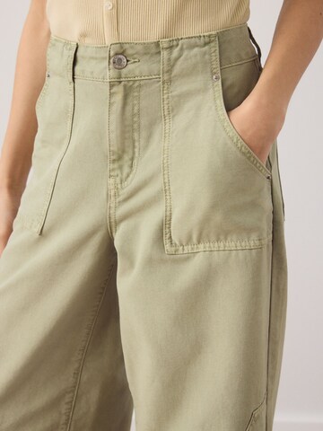 Next Wide leg Jeans in Groen
