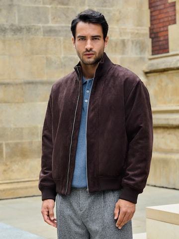 Next - Chaqueta de entretiempo en marrón