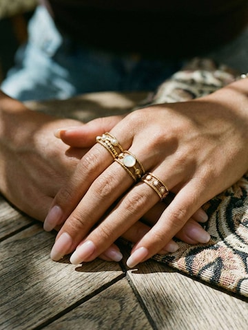 Nemomatheo Ring 'Sunflower - Offener Blumenring' in Gold