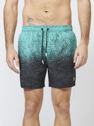 KOROSHI Badeshorts in Grün
