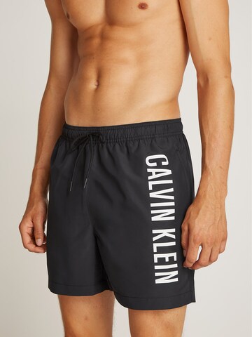 Pantaloncini da bagno di Calvin Klein Swimwear in nero: frontale