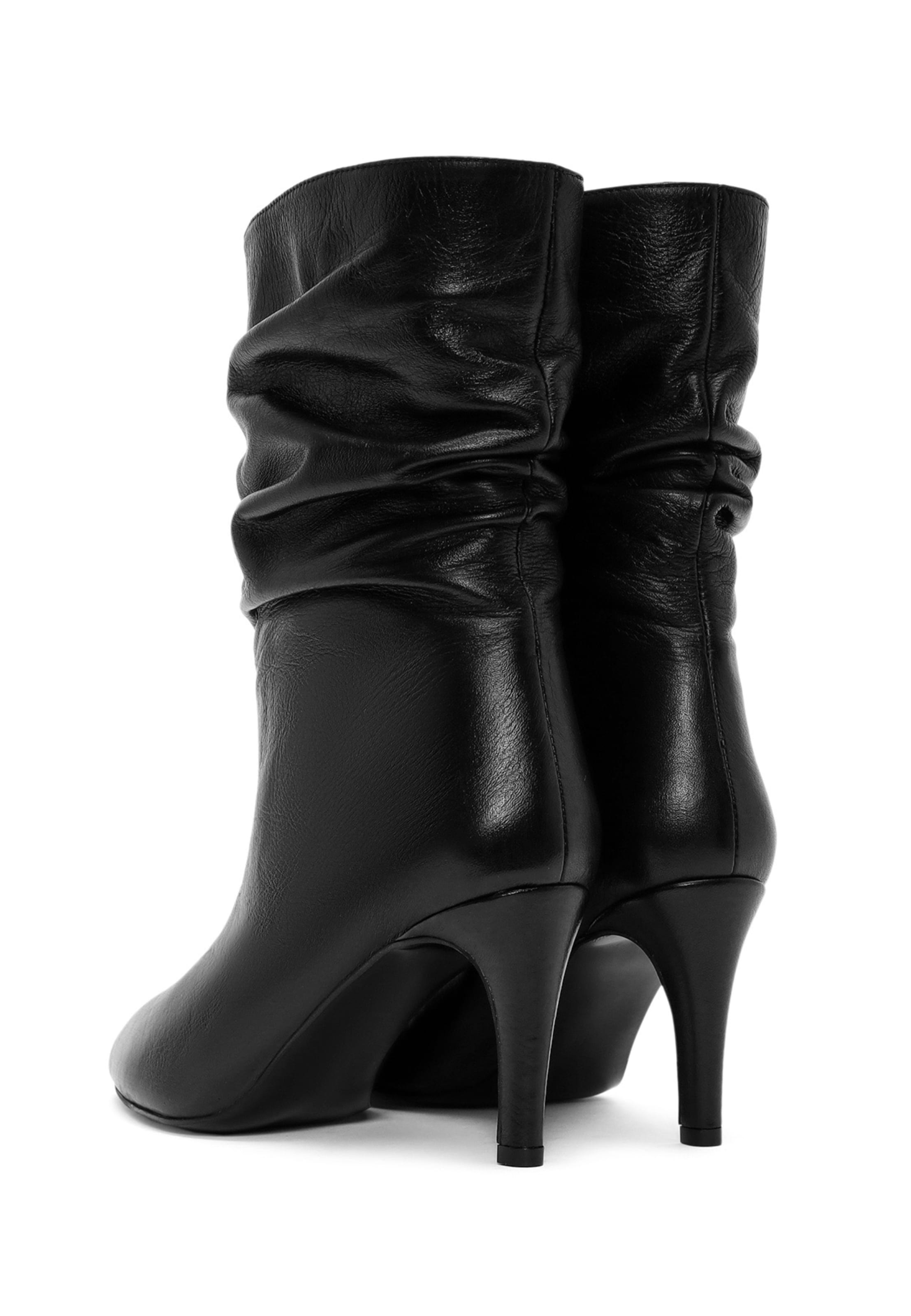Derimod Ankle Boots in Schwarz