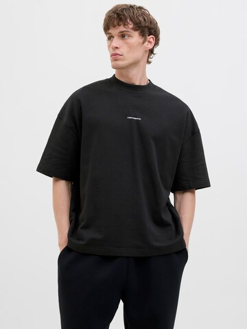 Sweat-shirt 'JCOINFINITY' JACK & JONES en noir : devant
