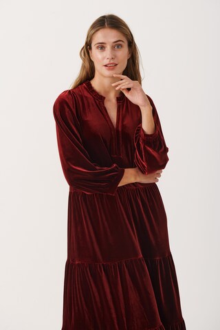 Part Two Jurk 'Viggasa' in Rood