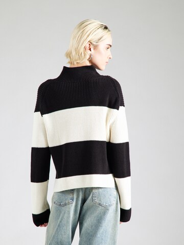 Calvin Klein Jeans Svetr 'CHUNKY' – černá