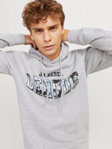 JJ Rebel - Sudadera 'JREBHAMILTON' en gris