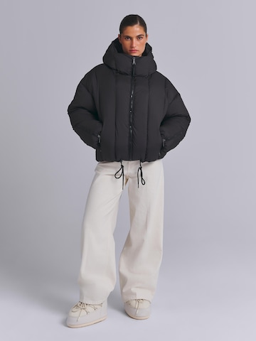 AEMMI Winter Jacket 'Oversized Puffer Jacket' in Black
