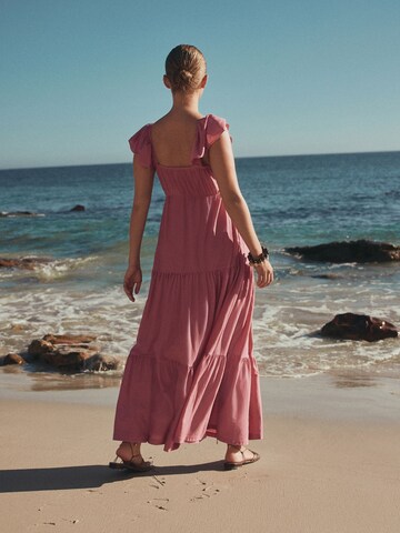 Rochie de la Next pe roz