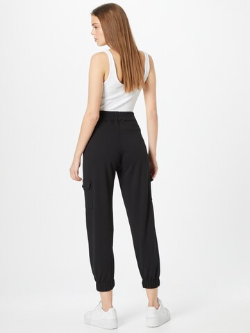 SISTERS POINT Tapered Pants 'NUPA-PA' in Black
