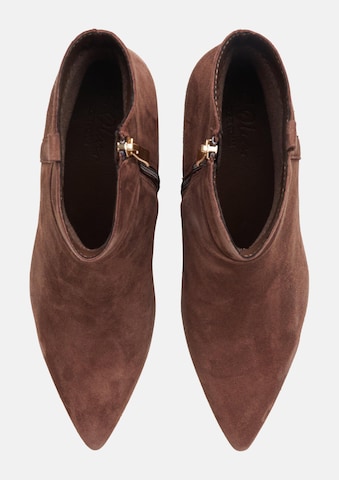 s.Oliver Stiefelette in Braun: oben