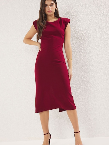 Robe Trendyol en rouge : devant