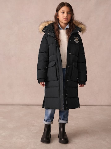 Manteau 'Everest' Superdry en noir : devant