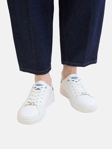 TOM TAILOR Sneaker in Weiß: Vorderseite