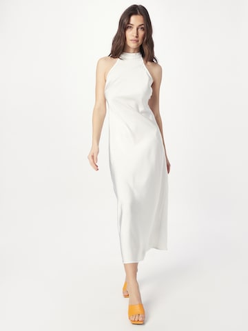 Robe Warehouse en blanc : devant