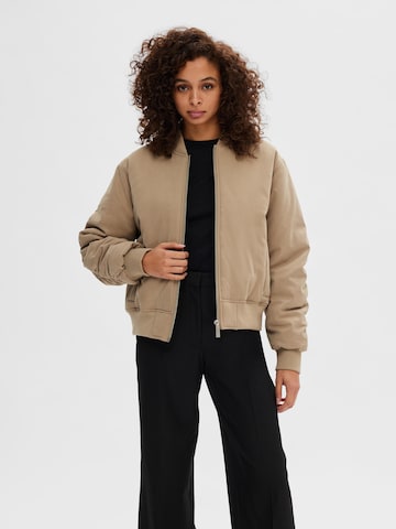 SELECTED FEMME Between-Season Jacket 'NETRA' in Beige