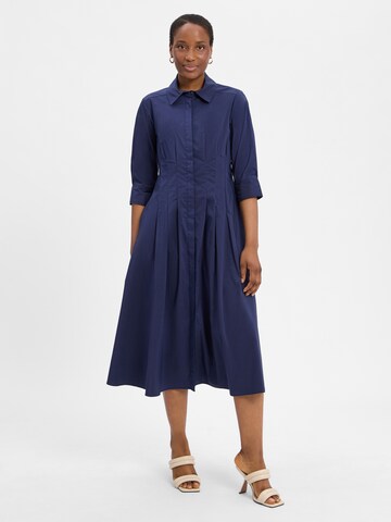 apriori Shirt Dress in Blue: front