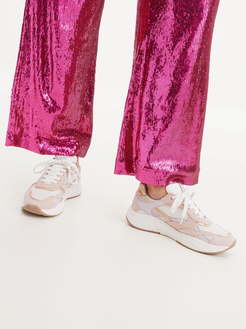 Sneaker bassa 'Cossima' di Karolina Kurkova Originals in rosa