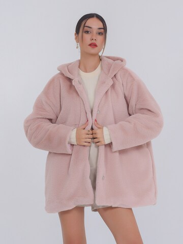 FRESHLIONS Winterjas 'Madita' in Roze: voorkant