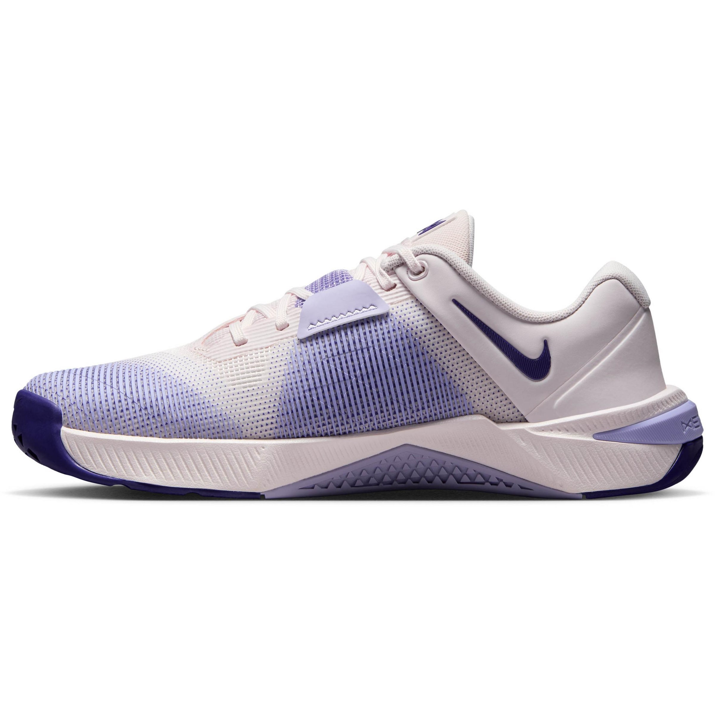 NIKE Athletic Shoes 'Metcon 10' in White: front