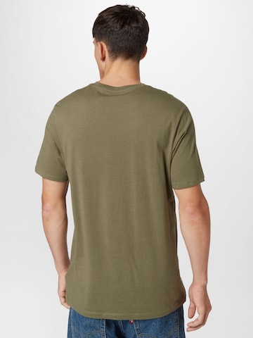 WRANGLER T-Shirt in Grün