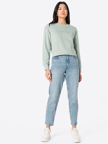 Calvin Klein SportSweater majica - zelena boja