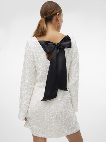 VERO MODA Coctailkjole 'LAILA' i hvid