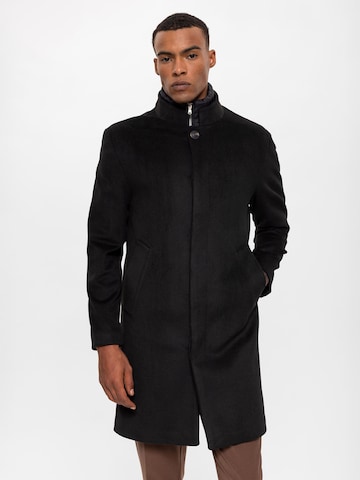 Manteau d’hiver Antioch en noir : devant